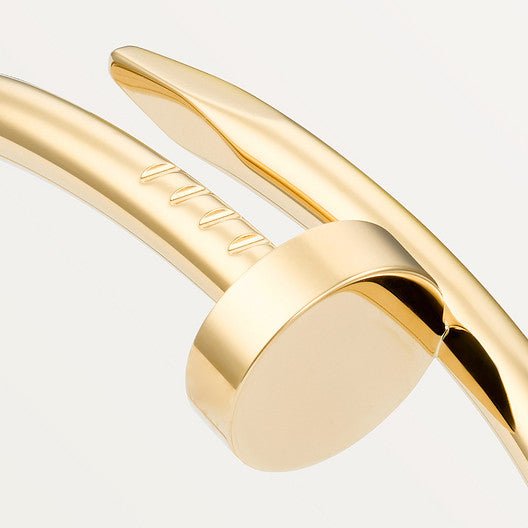 Brazalete Cartier baño de Oro 18k| Caja de LUJO incluida